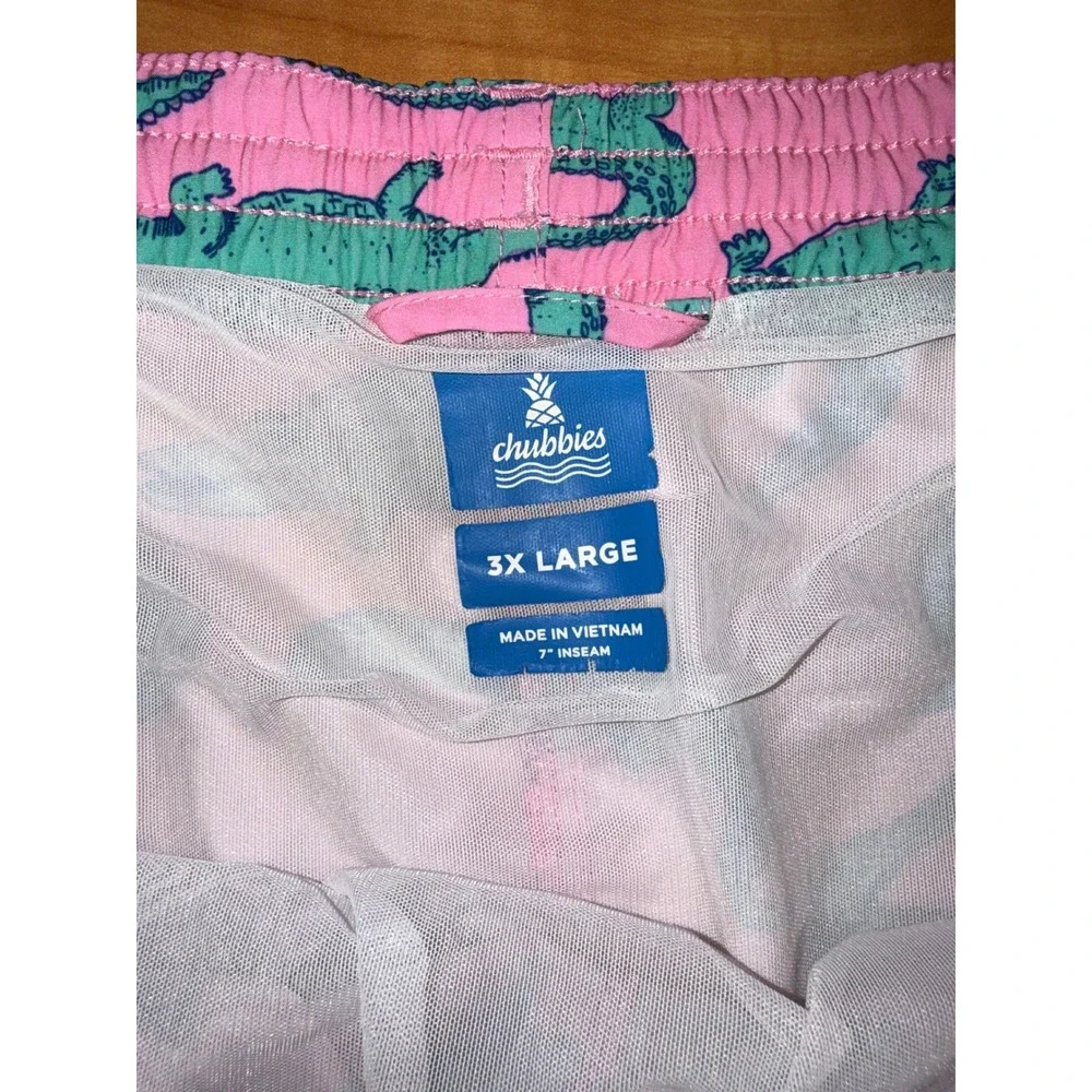 chubbies swim trunks